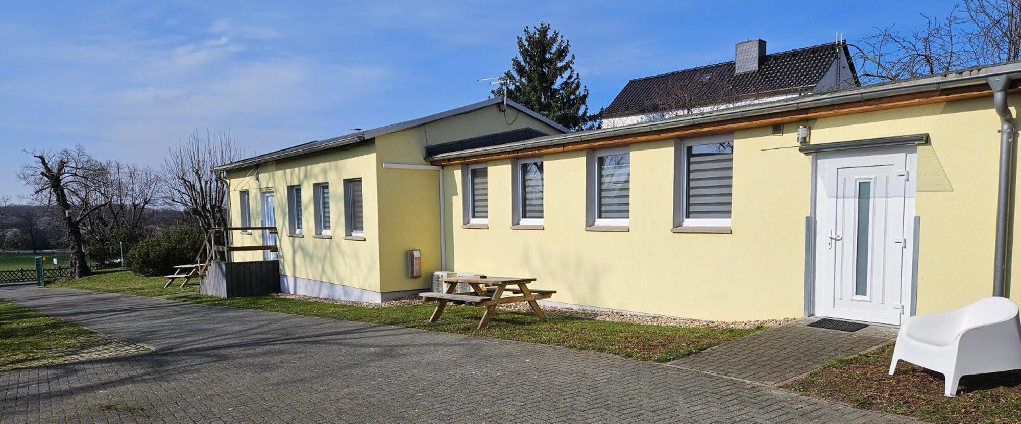 Gaestewohnung Heinrich Heine Schule Bad Dürrenberg Eksteriør billede